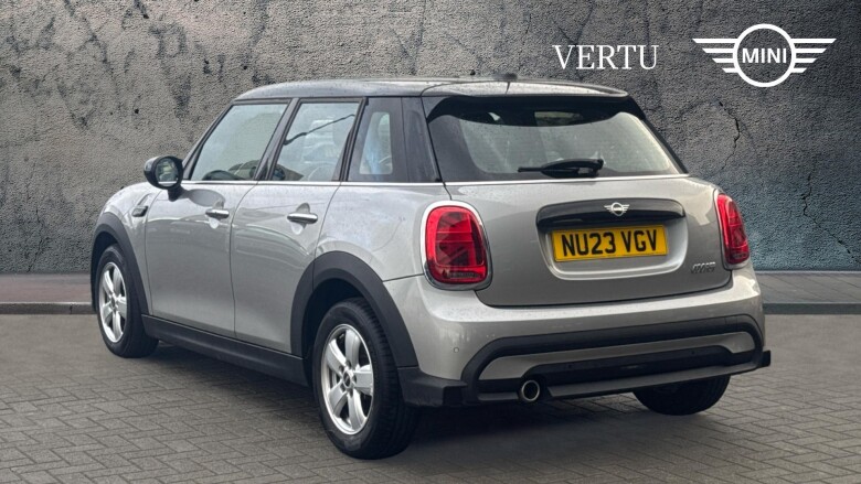 MINI Hatchback 1.5 Cooper Classic Premium 5dr Auto Petrol Hatchback